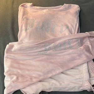 juicy couture pajama set!